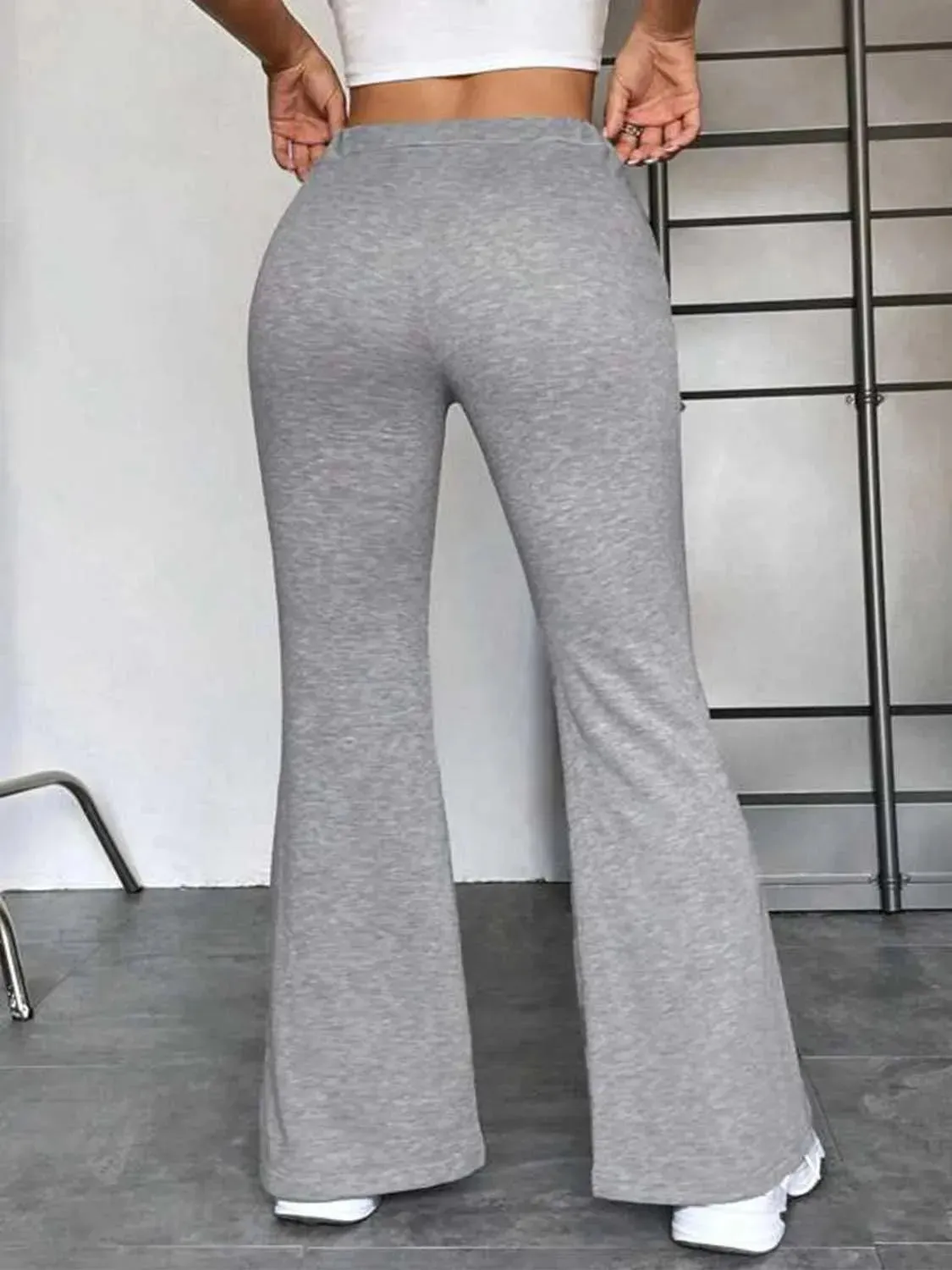 Comfortable Opaque Drawstring Pants with Functional Pockets