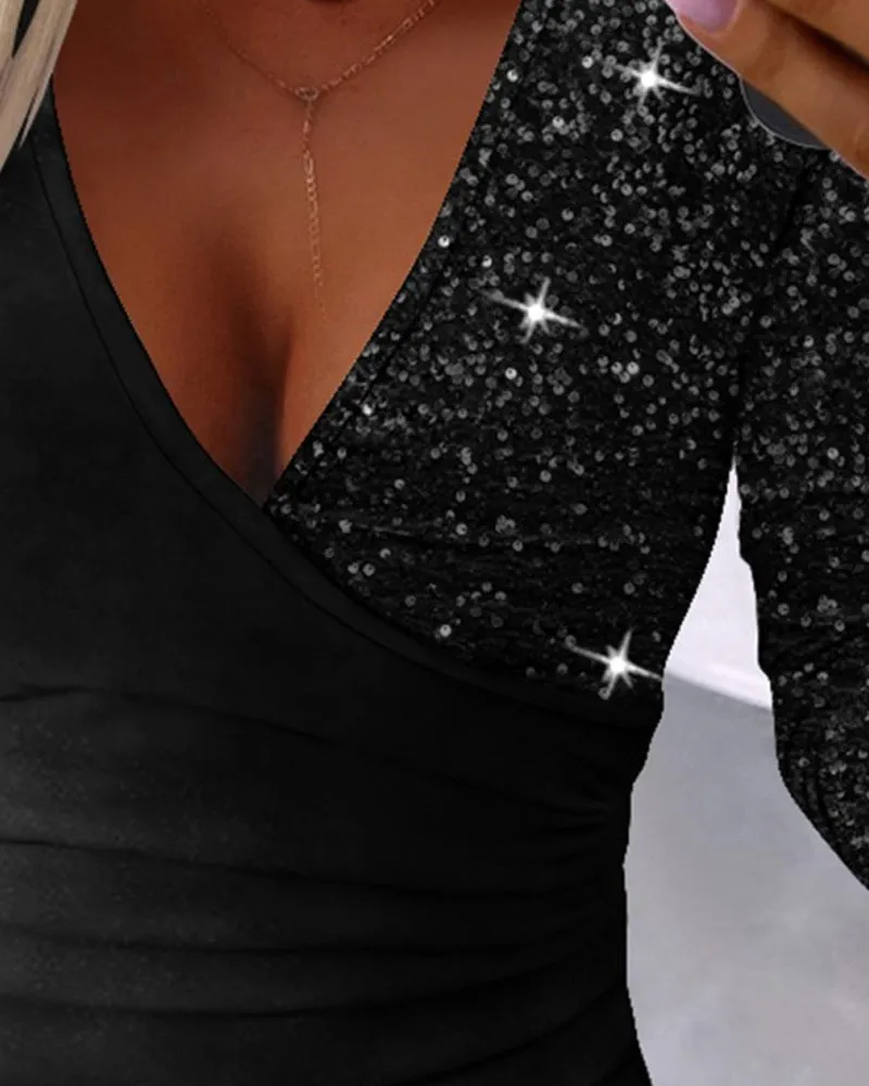 Elegant patchwork sequined v-neck top