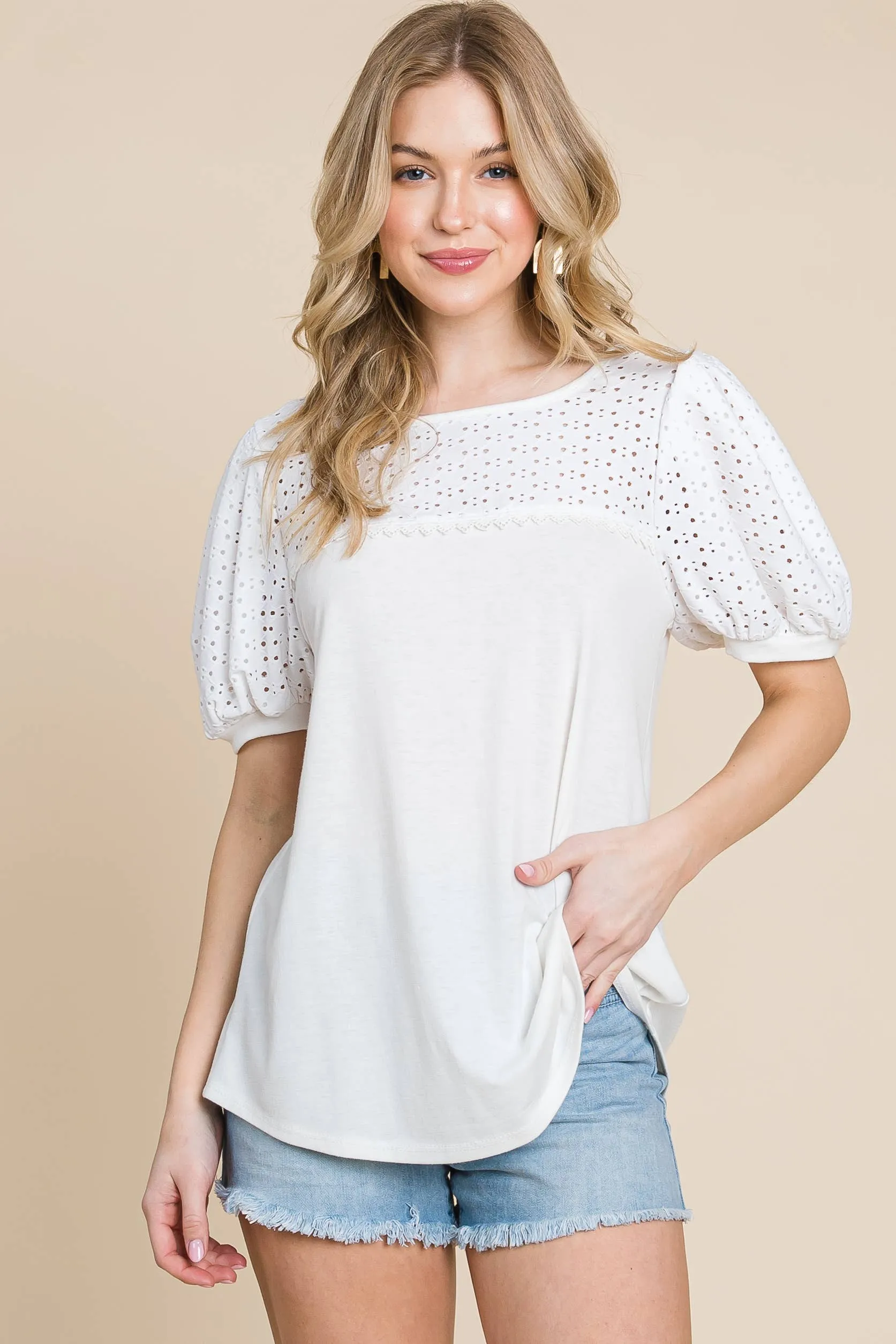 Plus Size Solid Casual Top With  Eyelet Detail: 3XL / Ivory