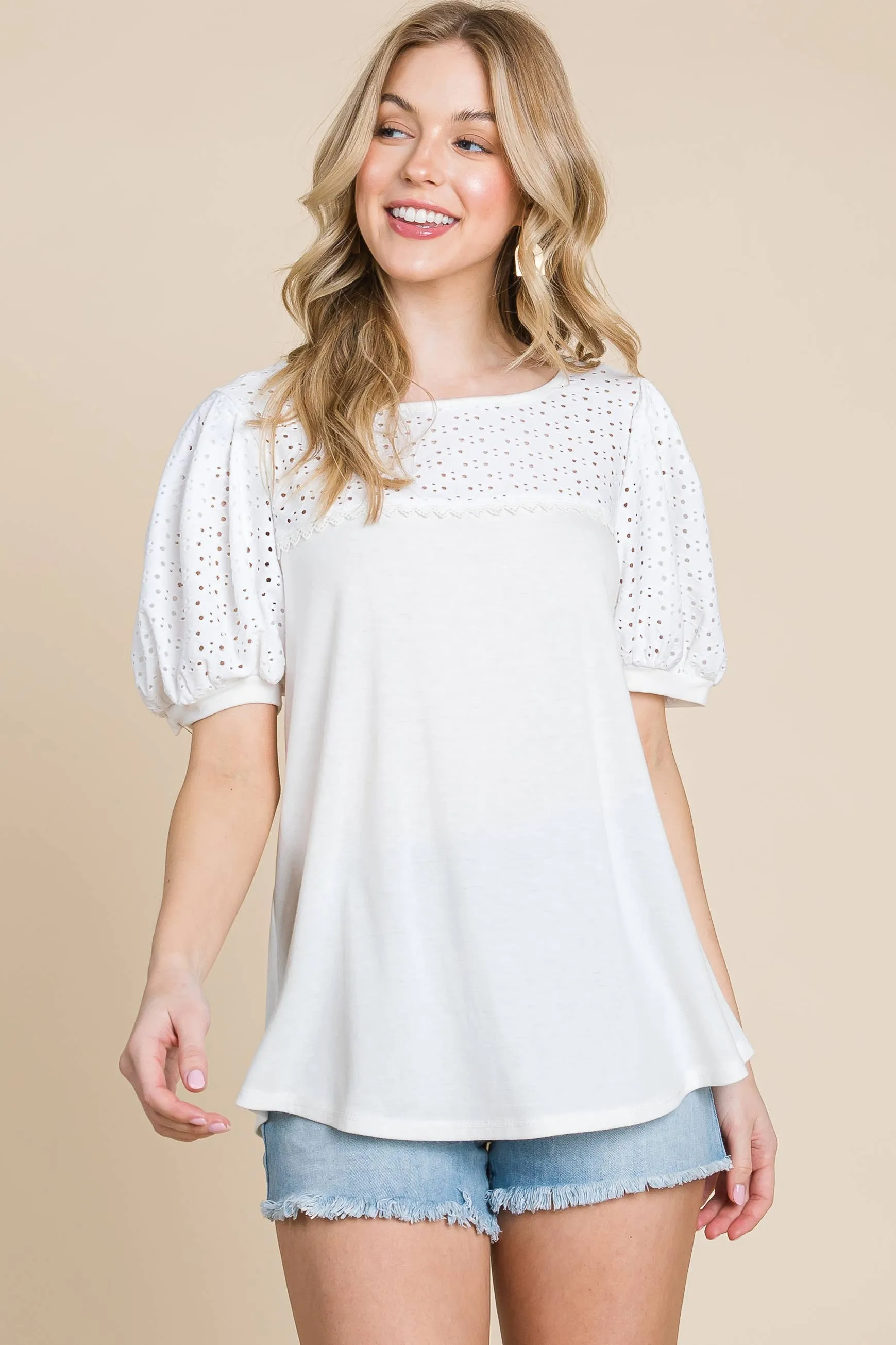 Plus Size Solid Casual Top With  Eyelet Detail: 3XL / Ivory