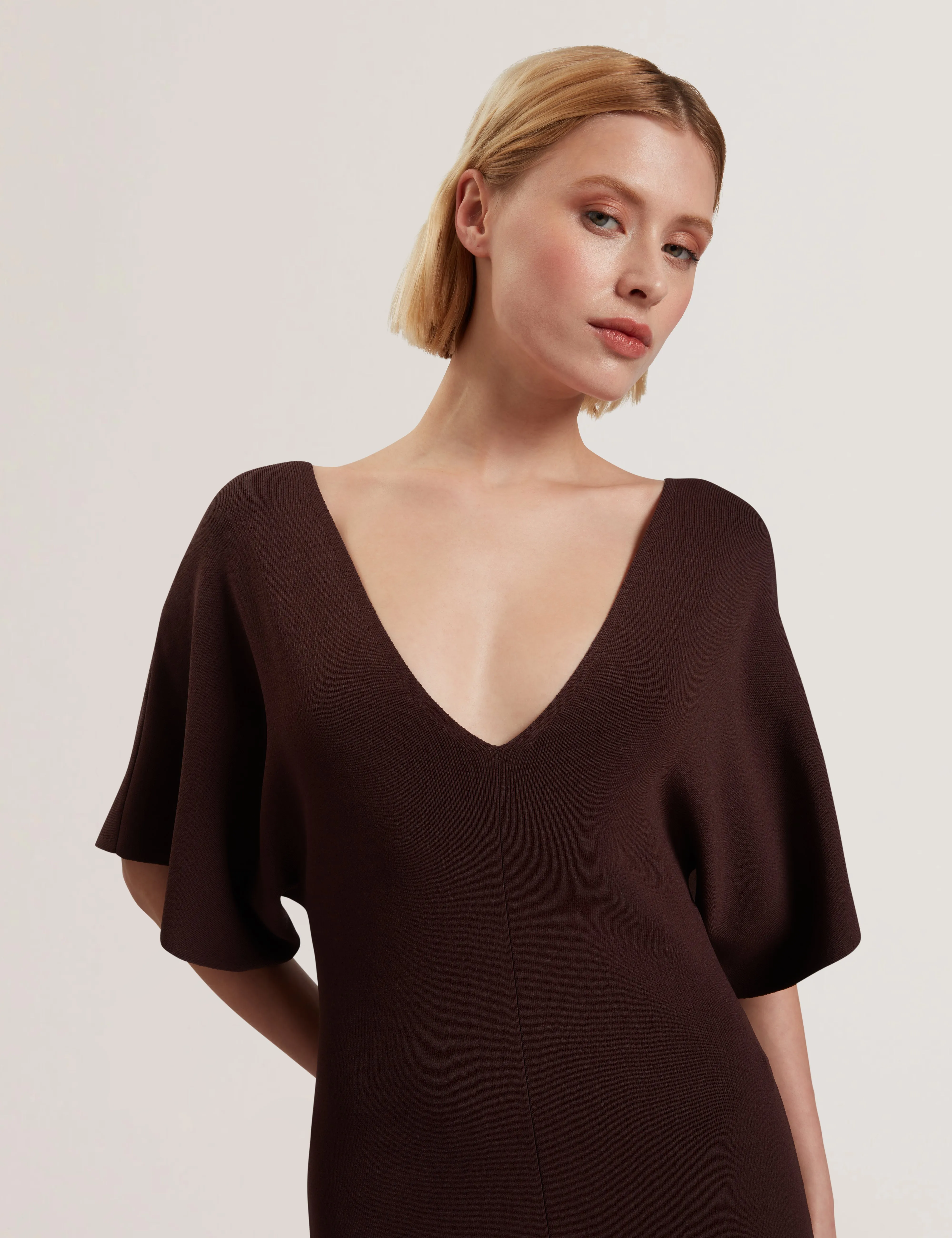 Rebexxa V-Neck Knitted Midi Dress Dk-Brown