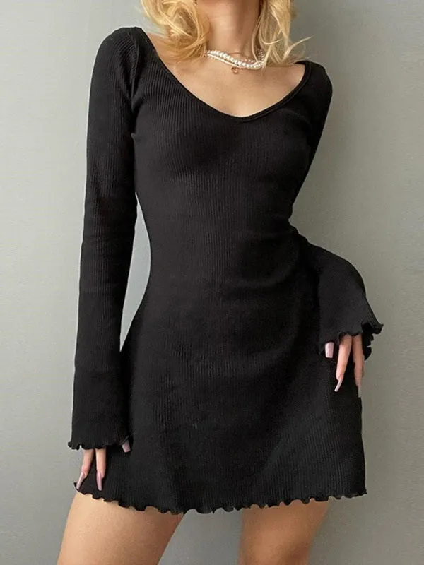 Simple Cutout Long Trendy Sleeve Crop Top