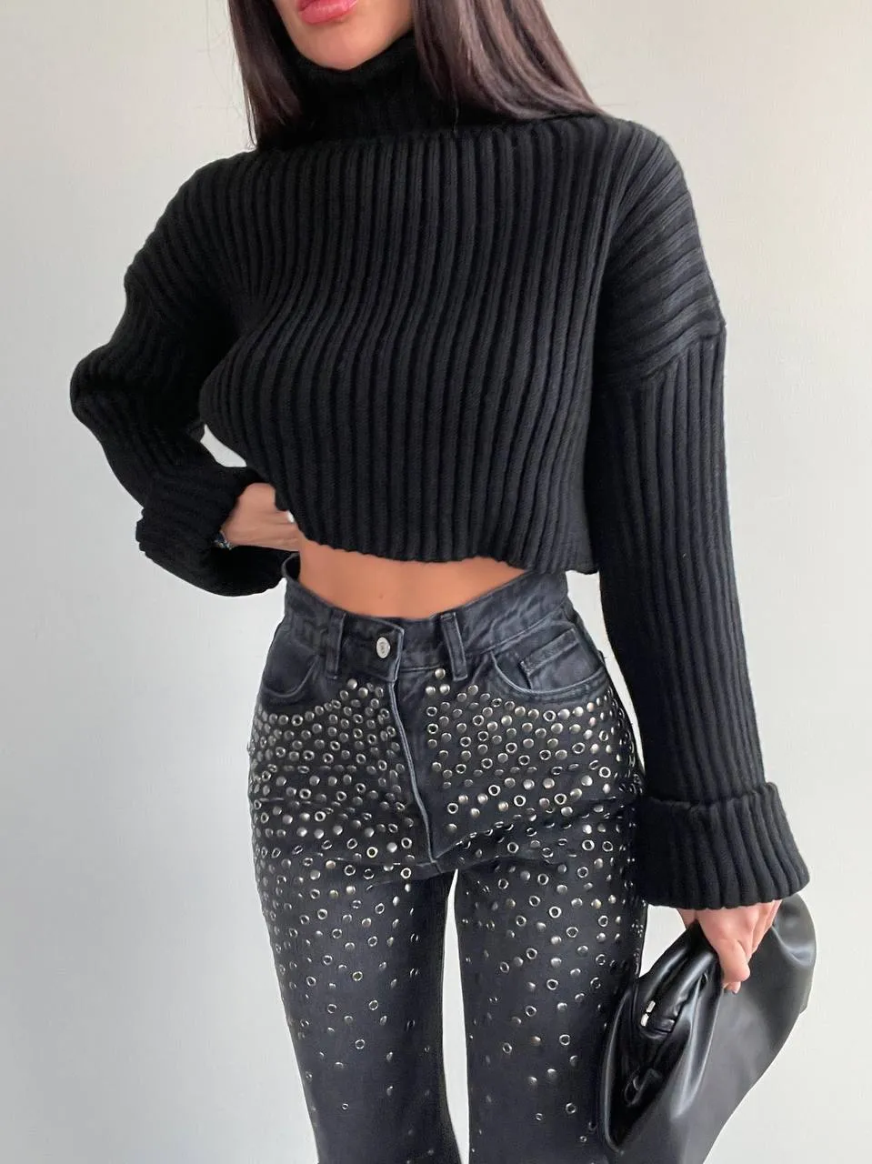 Thick Turtle Neck Cropped Sweater In Colors